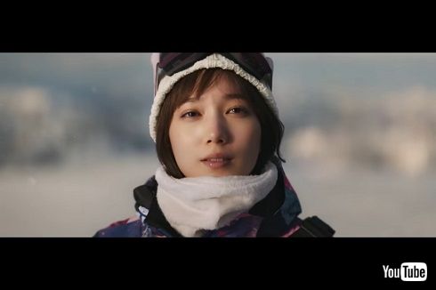 雪原の天使が再び 本田翼 約8年ぶりに Jr Skiski Cm登場で沸くネット 8年間でむしろ可愛くなってる 雪より綺麗 1 2 ページ ねとらぼ