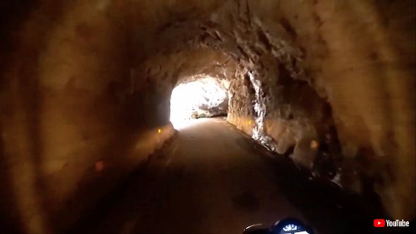 天然の鍾乳洞トンネル 超広角で東京湾アクアライン Youtube新着ピックアップ きょうの車載動画 1 2 ページ ねとらぼ