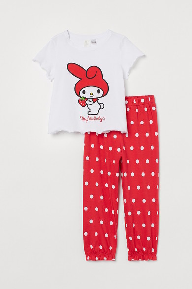 HELLO KITTY AND FRIENDS x H&M
