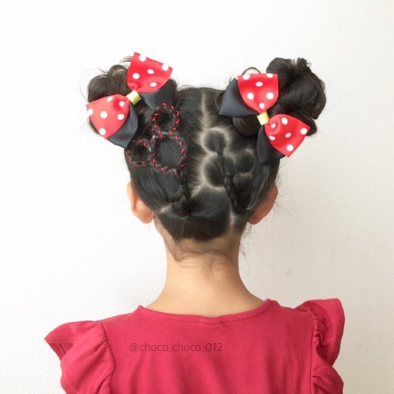 ミッキーマウスや領域展開を 髪の毛 で表現 お母さんの技が光るヘアアレンジに 芸術的すぎる と賞賛の声 1 2 ページ ねとらぼ