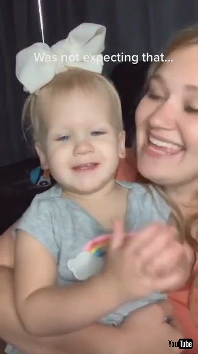 uBrutally Honest Toddler Tells Mom She Doesn't Like Her Singing - 1182848v