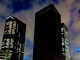 テナント撤退が完了した世界貿易センタービルの夜の姿がまるで“黒い箱”　「今だけ見られる光景」「寂しい」