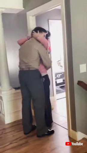 Military Son Surprises Mom at Her House