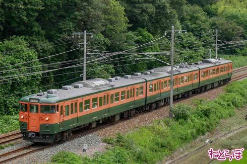 国鉄色 って何色 最近よく見かける 昭和な鉄道の車体色 の謎 2 2 ページ ねとらぼ