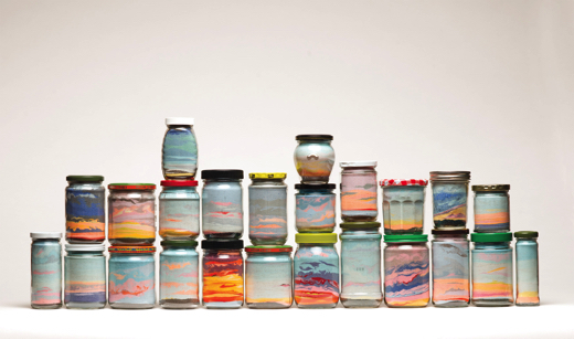 小瓶に入った夕焼け空 がステキ 色とりどりの砂で描くグラスサンドアートが美しい 1 2 ページ ねとらぼ