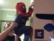 小さな男の子が「スパイダーマン」に変身！　パパと力を合わせて華麗に飛び回る姿がかわいい【南アフリカ】