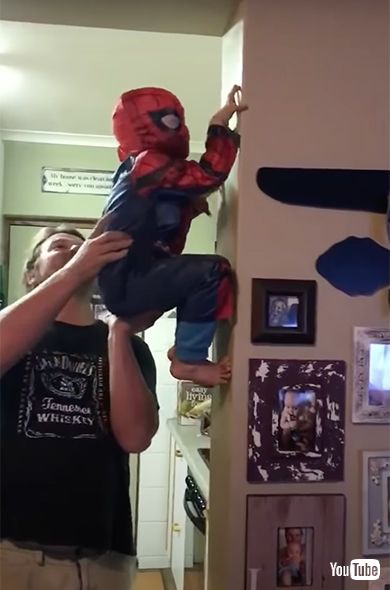スパイダーマン spiderman 海外動画 男の子 boy kids ほっこり かわいい