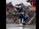 清水寺にサイバーな“こま犬”降臨　赤い目にメタリックなボディーで厄除けする現代アート作品が36万回再生