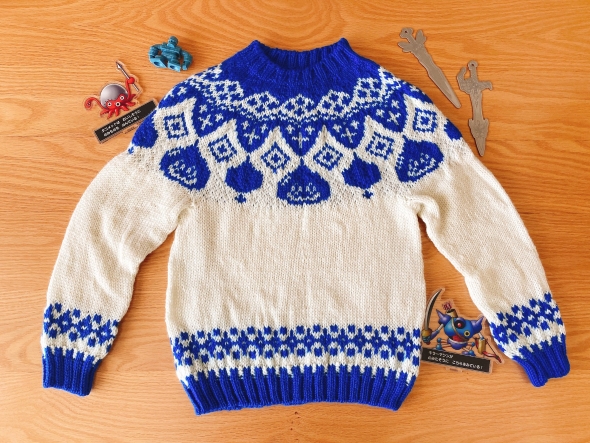 手編みのスライムセーター