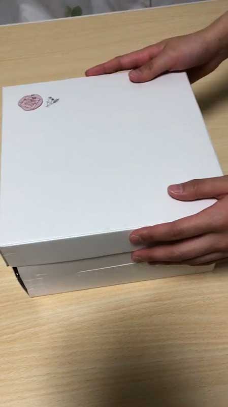 誕生日に妻からもらった 箱 にビックリ Twitterで 愛に溢れたプレゼント 作ってみたい と反響 1 2 ページ ねとらぼ