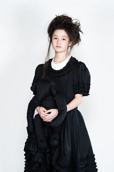 COMME des GARCONS GIRLを着こなす山口らいら