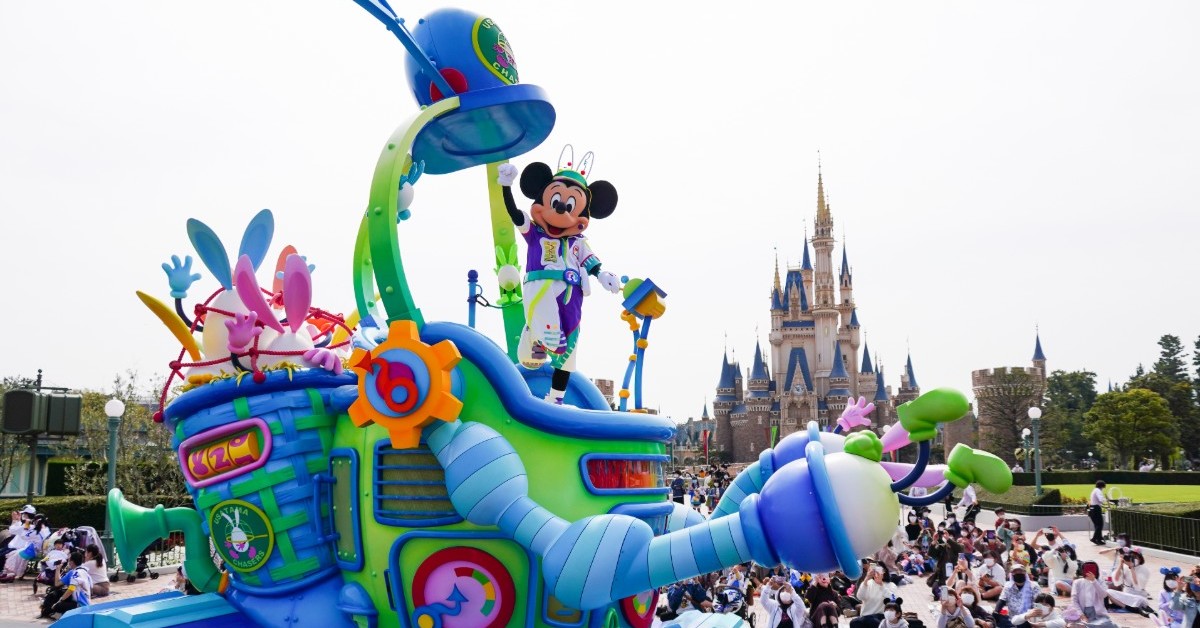 東京ディズニーリゾートの春を満喫 うさたま バズ そして輝く周年 バラエティに富んだ春を 2 2 ページ ねとらぼ