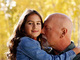 失語症で引退発表のブルース・ウィリス、10歳を迎えた娘との2ショットを公開し反響　「美しい家族」「パパの調子はどう？」