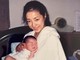 第1子出産のすみれ、実母・松原千明との赤ちゃん時代の2ショット公開　“どれほど感謝しているか伝えたかった”