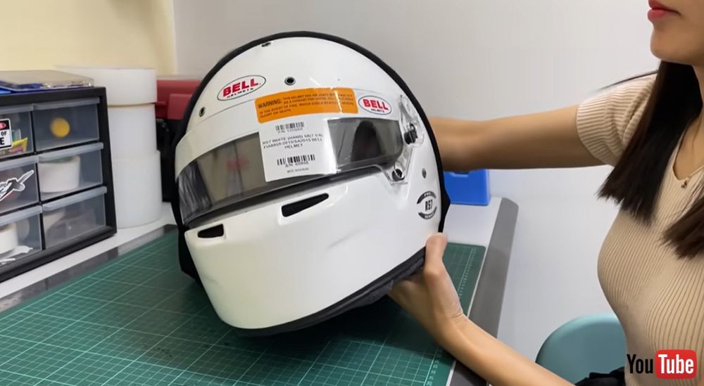 これは芸術作品 傑作 思わず見続けちゃう カスタムペイントのヘルメットができるまで がすごい 1 2 ページ ねとらぼ