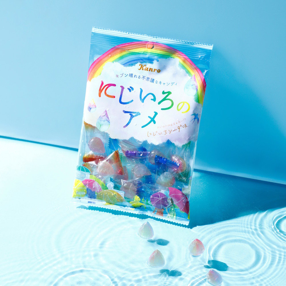 虹色の雨粒みたいなキャンディ にじいろのアメ 新発売 1粒ずつ味わいが異なる にじいろソーダ味 がきれいでおいしそう 1 2 ページ ねとらぼ