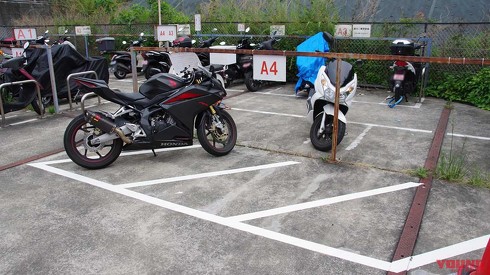 バイク駐輪も可能になった江東区の駐輪場