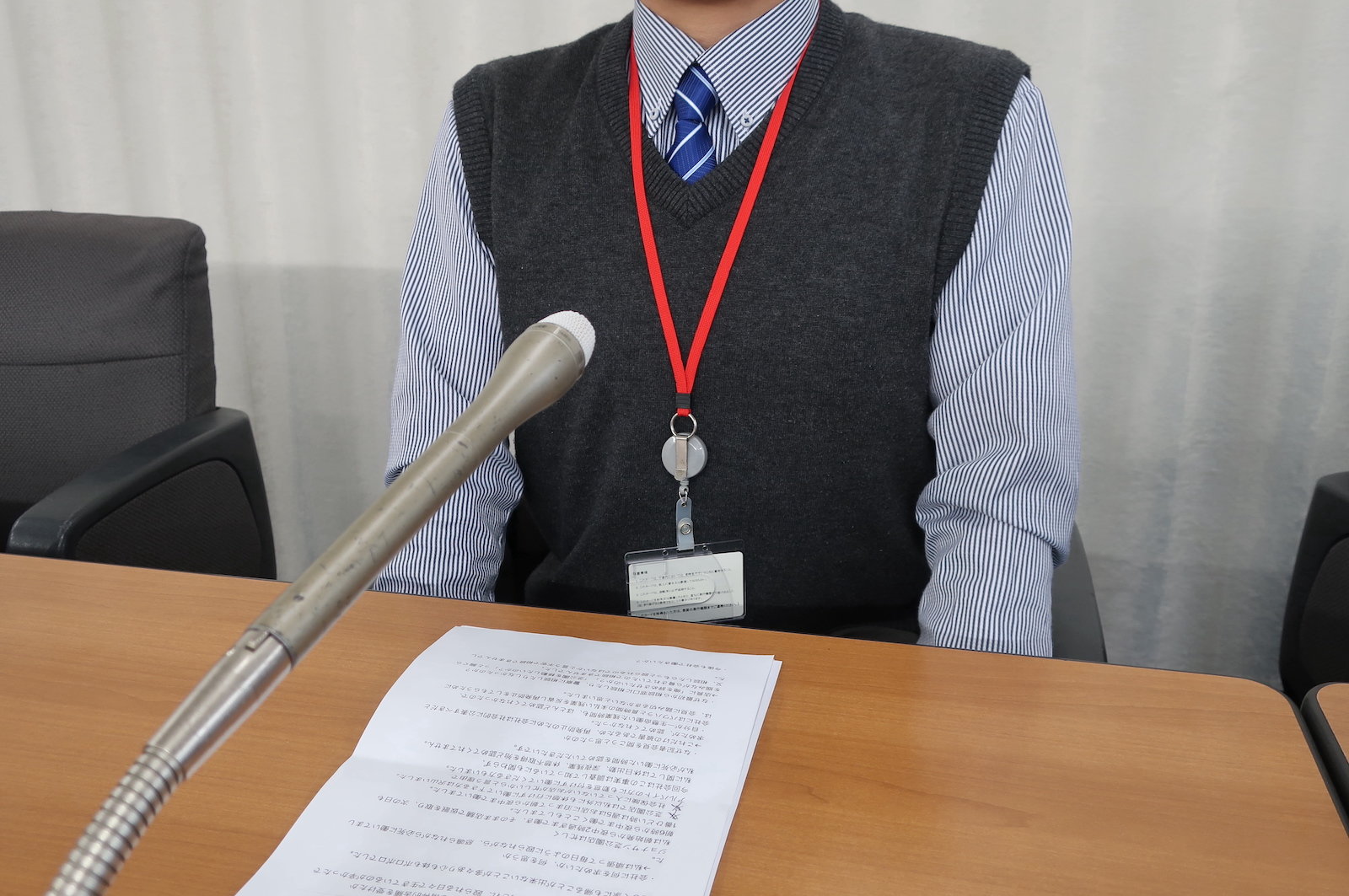 すかいらーく 客からのパワハラ告発にも対応せず ジョナサンで店員が殴られ骨折させられた 壮絶なパワハラ 社長は謝罪を拒否 1 3 ページ ねとらぼ すかいらーく 客からのパワハラ告発にも対応せず ジョナサンで店員が殴られ骨折させられた 壮絶なパワハラ 社長は謝罪を拒否 1 3 ページ ねとらぼ