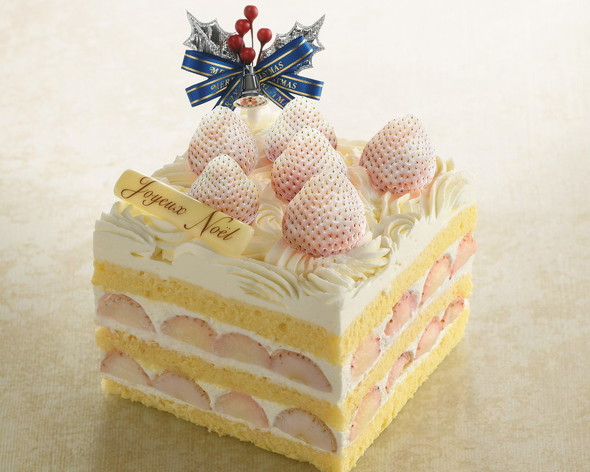 京王プラザホテルクリスマスケーキ「コットンベリーのショートケーキ」