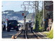 「電車がいなくても線路に入らないで」江ノ電が注意喚起　観光客の線路内での写真撮影に物議