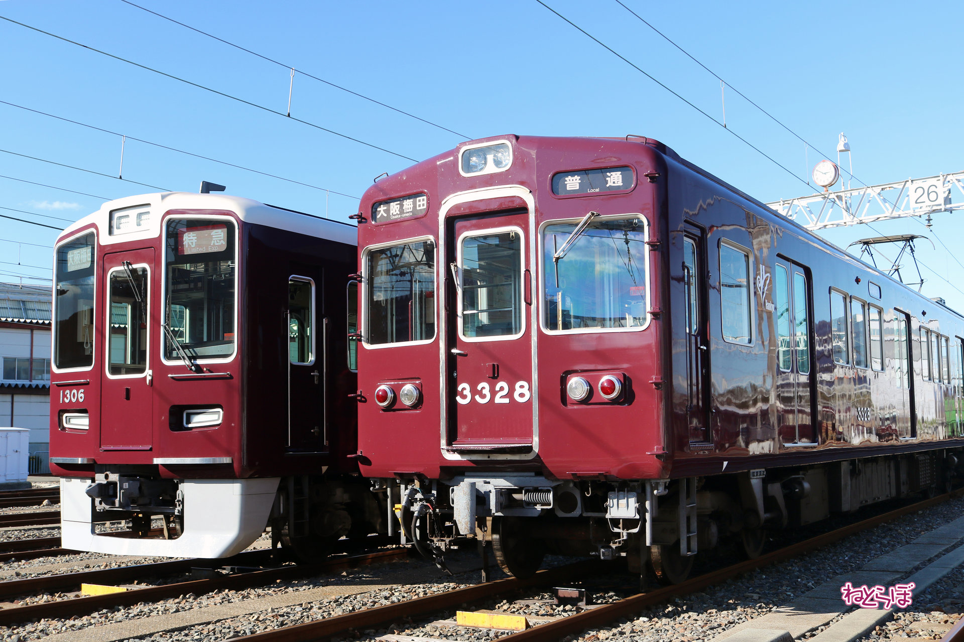 えっ、マルーンちゃうやん！ 「白い」阪急電車もあった!? 100年以上 ...