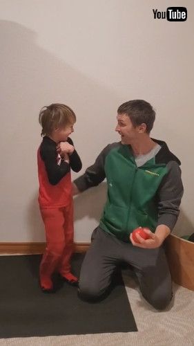uFather-Son Duo Practice Partner Juggling - 1387000v