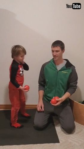 uFather-Son Duo Practice Partner Juggling - 1387000v