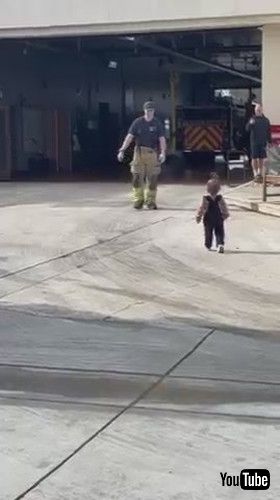 uToddler Walks Past Fire Fighter Dad While Paying Him Surprise Visit at Fire Station - 1395798v