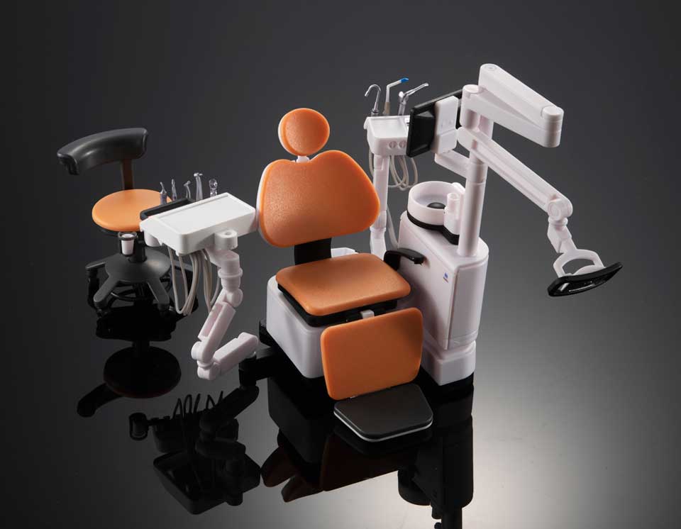 歯医者で座る「歯科チェア」のミニチュアがカプセルトイで発売 歯科 