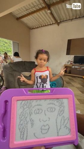 uDad Dreadfully Draws Daughter || ViralHogv