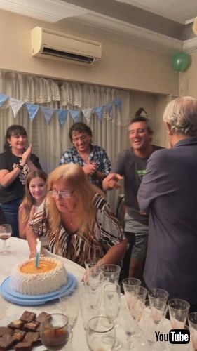 「Grandma Thinks It's Her Birthday || ViralHog」