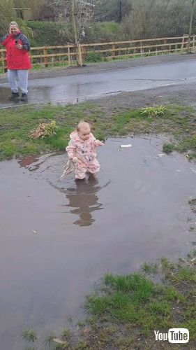 uDaughters First Big Puddle || ViralHogv