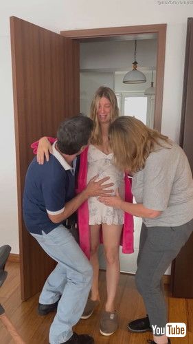 uPregnant Woman Surprised By Her Parents || ViralHogv