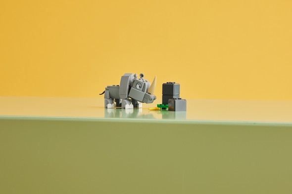 LEGO~hL[RO