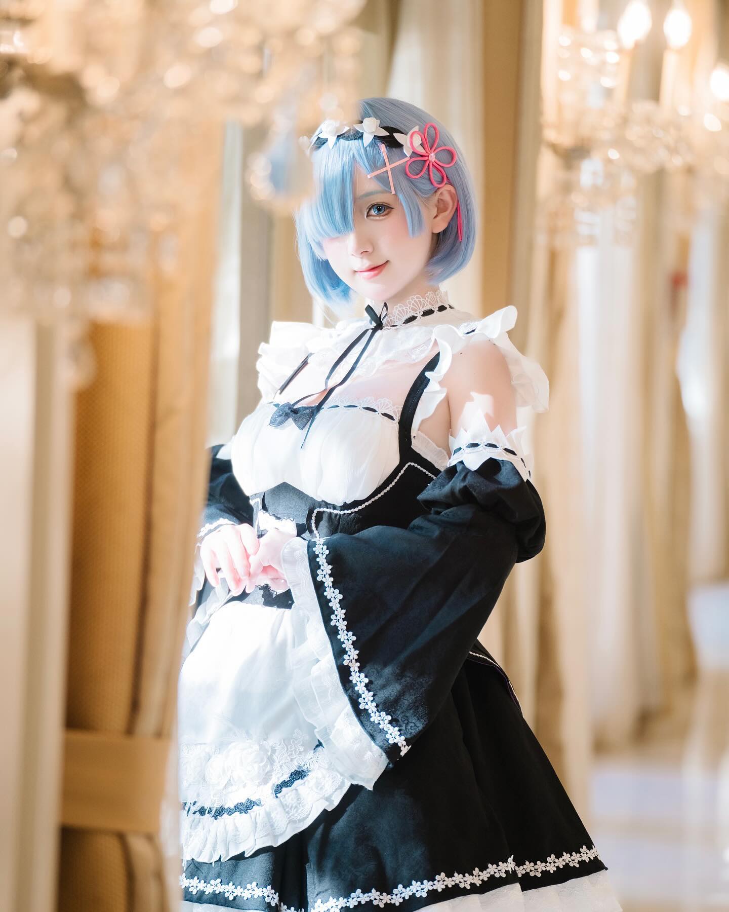 定番のメイド服、だがそれがいい！ 「リゼロ」レムの海外コスプレに「超かわいい」「やさしい瞳」の声（1/2 ページ） - ねとらぼ