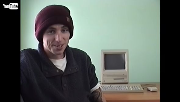 1987ŃuMacintosh SEv