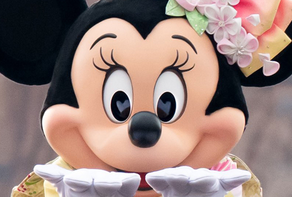 えええええ!!!」 ディズニーシーで撮影したミニーマウスの “目”をよく  