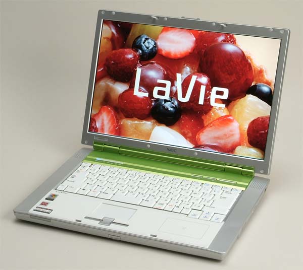 デュアルコアのライムグリーンはお好き？――NEC「LaVie G タイプL
