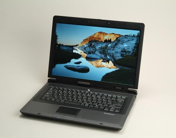 8万円で手に入るA4ワイドVistaノート「Endeavor NJ2050」を試す（1/2