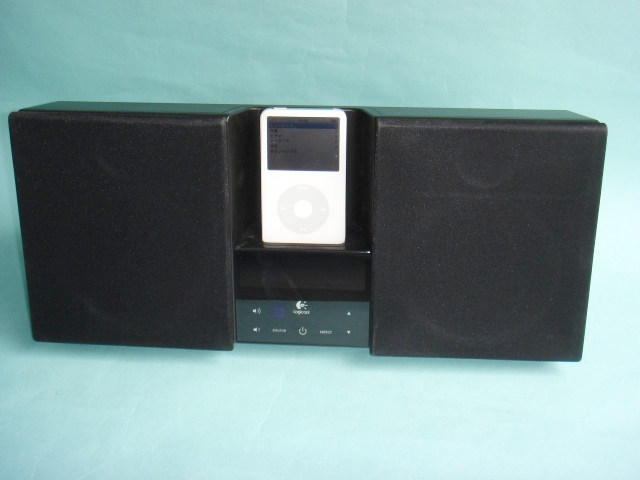 銘品”ブランドの上をいくiPod用スピーカー──ロジクール「AS-100」に