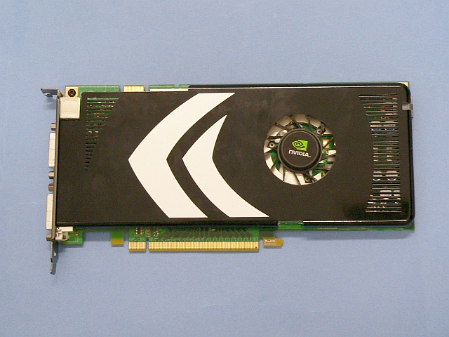 これぞ真の“ド級”GPU──GeForce 8800 GTで「Crysis」ベンチマークを 