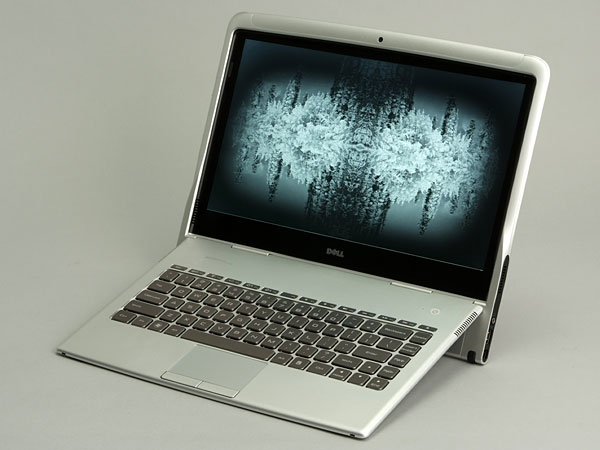 Adamo XPS」の“普通じゃない”極薄ボディを動画で確認する：デル