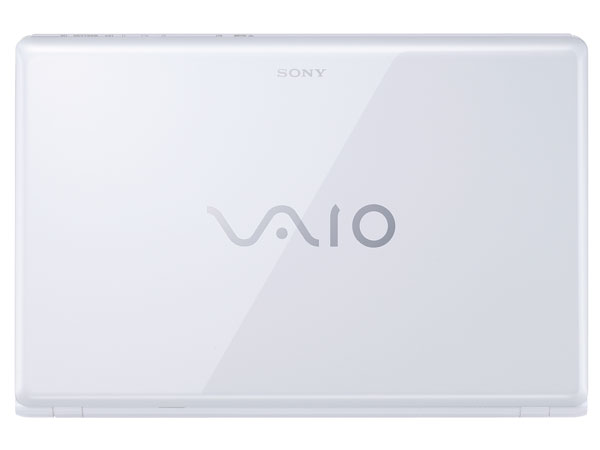 Core i全面採用と8色展開で勝負する14型ワイドノート――「VAIO C