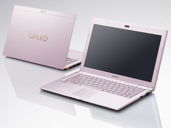 極薄ノートにピンクが登場、無線“全部入り”にも対応――「VAIO X」：2010年PC夏モデル - ITmedia PC USER