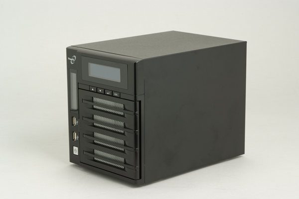 台湾発の高性能NASキット、Thecus「N4200」を試す：圧倒的っ……性能っ