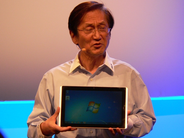Asus Android 3 0 Tegra 2採用タブレットデバイスなど4モデルを公開 2011 International Ces Itmedia Pc User