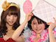 ピンクのチェック柄をあしらったミニノートも：AKB48が新生活を応援——日本HP新製品発表会
