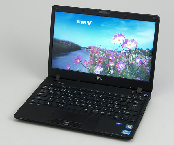 DVDドライブ付 13型A4ノートPC 富士通 LIFEBOOK SH75/B3 Amazon.co.jp: 富士通 13.3型ノートパソコン FMV LIFEBOOK SH75/C3