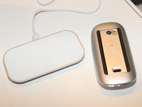 Mac純正キーボード マウスを かっこいい まま非接触充電対応に