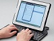 変形して自動で起動：エレコム、第4世代iPad用のケース一体型Bluetoothキーボード